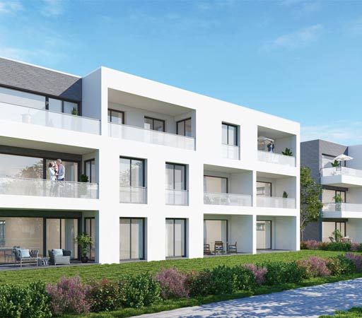 Moderne Wohngebäude mit Balkonen und Garten